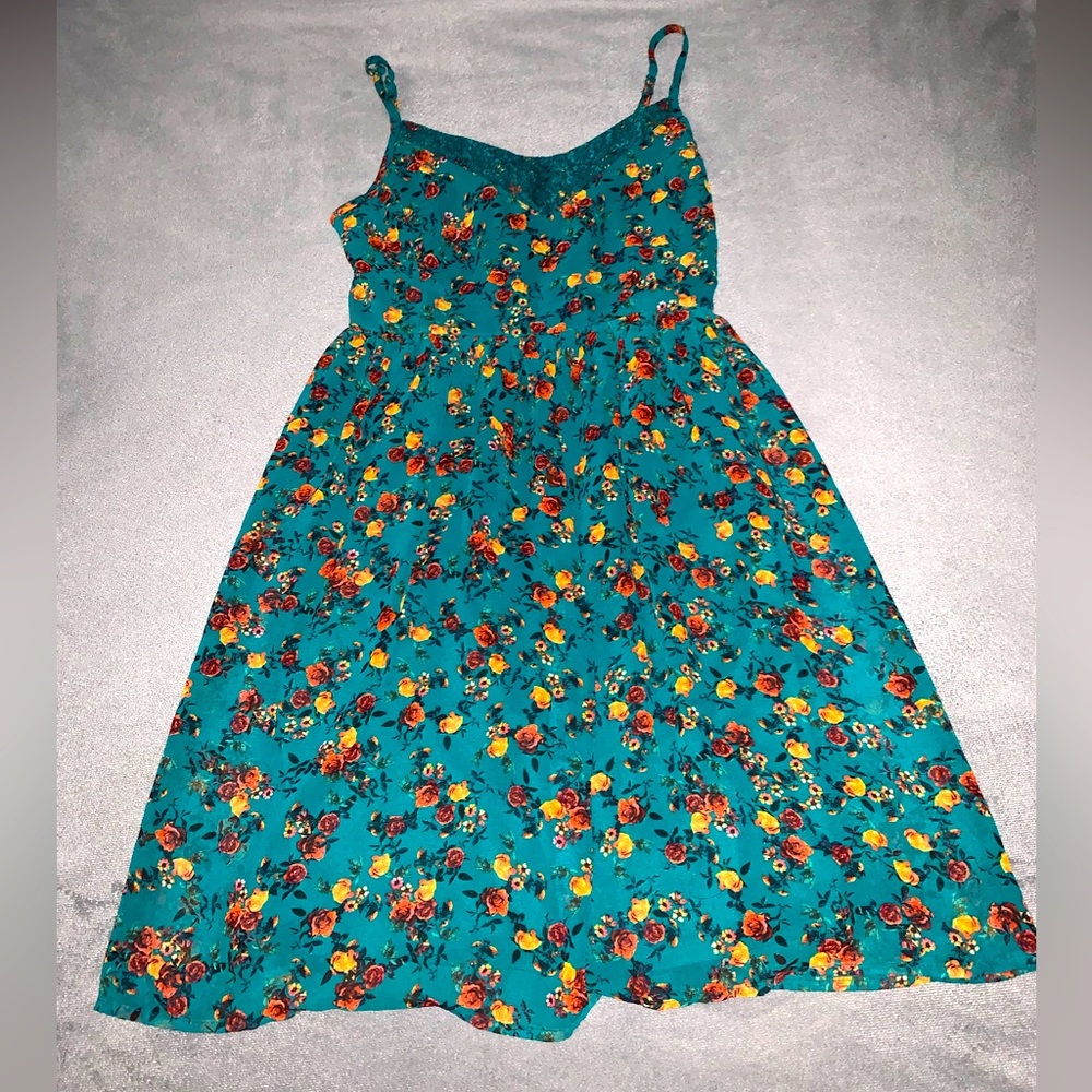 Arizona jean co. Spaghetti strap floral summer dress